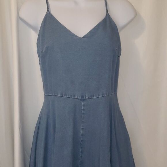 Gap Spaghetti Strap Dress - Picture 2 of 4